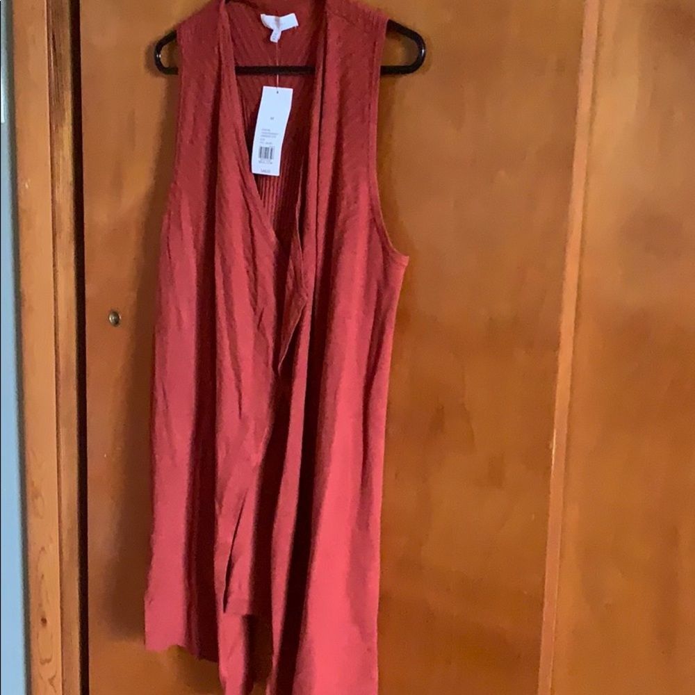 NWT New Directions sleeveless cardigan